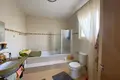 villa de 5 chambres 900 m² Mouttagiaka, Chypre