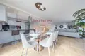 Mieszkanie 4 pokoi 220 m² Desenzano del Garda, Włochy