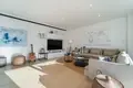 2 bedroom apartment 101 m² Dos Hermanas, Spain
