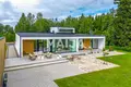 Dom  Oulunsalo, Finlandia