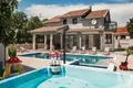 Dom 5 pokojów 256 m² Imotski, Chorwacja