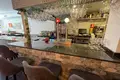 Коммерческое помещение 100 м² Торревьеха, Испания