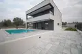 Villa de 4 dormitorios 150 m² Umag, Croacia