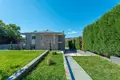 Casa 5 habitaciones 578 m² Podgorica, Montenegro
