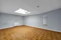 Mieszkanie 4 pokoi 104 m² Warszawa, Polska