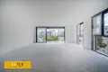 Quartier résidentiel Magnifique 5 pieces dans un immeuble neuf au calme pres de kikar hamedina