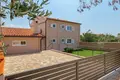Вилла 4 спальни 180 м² Город Пула, Хорватия