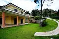 5 bedroom villa 450 m² Staletti, Italy