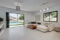 6 bedroom house 243 m² Dos Hermanas, Spain