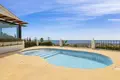 4 bedroom house 264 m² Dos Hermanas, Spain
