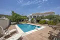 Haus 4 Schlafzimmer 317 m² Manilva, Spanien