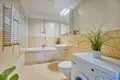 Mieszkanie 3 pokoi 70 m² Warszawa, Polska
