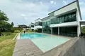 Casa 4 habitaciones  Bang Sare, Tailandia