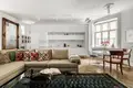 Mieszkanie 2 pokoi 82 m² Warszawa, Polska