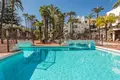 Mieszkanie 3 pokoi 186 m² Marbella, Hiszpania