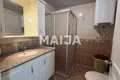 2 bedroom apartment 104 m² Mahmutlar, Turkey