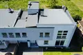 5 room house 220 m² Lomianki, Poland