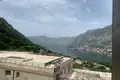 4 bedroom apartment 253 m² Kotor, Montenegro
