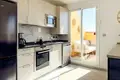 Mieszkanie 2 pokoi 85 m² Fuengirola, Hiszpania
