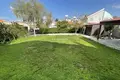 Dom 4 pokoi 240 m² w Nikozja, Cypr
