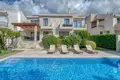3 bedroom villa 220 m² Budva, Montenegro