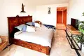 Mieszkanie 2 pokoi 90 m² Casares, Hiszpania