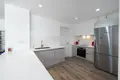 Mieszkanie 3 pokoi 160 m² Limassol, Cypr