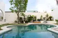 Apartamento 3 habitaciones 300 m² Pererenan, Indonesia