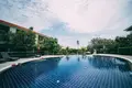 Complexe résidentiel Residential complex of modern townhouses in the Choeng Mon beach area, Samui, Thailand