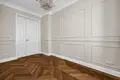Commercial property 4 rooms 73 m² in Warsaw, Poland