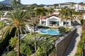 4 bedroom house 248 m² San Pedro Alcantara, Spain