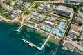Квартира 2 спальни 190 м² Радовичи, Черногория