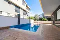 Dúplex 4 habitaciones 120 m² Muratpasa, Turquía