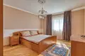 2 bedroom apartment 117 m² Sveti Stefan, Montenegro