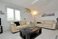 Villa 6 habitaciones 350 m² Tivat, Montenegro