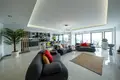 4 bedroom apartment 220 m² Muratpasa, Turkey