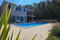 Villa de 4 dormitorios 236 m² Roviño, Croacia