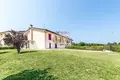 Вилла 4 комнаты 200 м² Desenzano del Garda, Италия