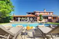 villa de 5 dormitorios 350 m² Pola, Croacia