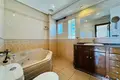 5 bedroom house 350 m² Torrevieja, Spain