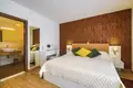 villa de 5 dormitorios 325 m² Grad Trogir, Croacia