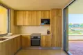 Квартира 2 спальни 101 м² Madalena, Португалия