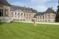 Château 35 chambres 1 700 m² Villeneuve-le-Roi, France
