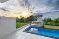 Apartamento 3 habitaciones 168 m² Tumbak Bayuh, Indonesia