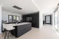 Haus 4 Schlafzimmer 640 m² Benahavis, Spanien