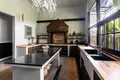 Wohnung 5 Schlafzimmer 670 m² Dalung, Indonesien