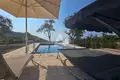 Villa de 4 dormitorios  en Montenegro, Montenegro