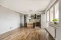 Mieszkanie 3 pokoi 59 m² Warszawa, Polska