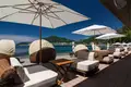 Wohnung 3 Schlafzimmer 236 m² Budva, Montenegro