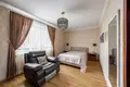 Cottage 6 bedrooms 443 m² Tarasava, Belarus